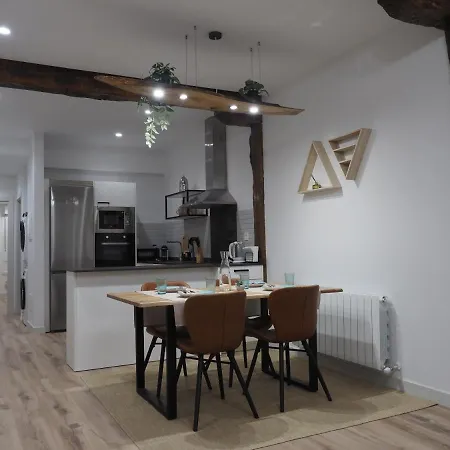 شقة Etxe Maitia Flat Ideal For Office And Families And Friends *